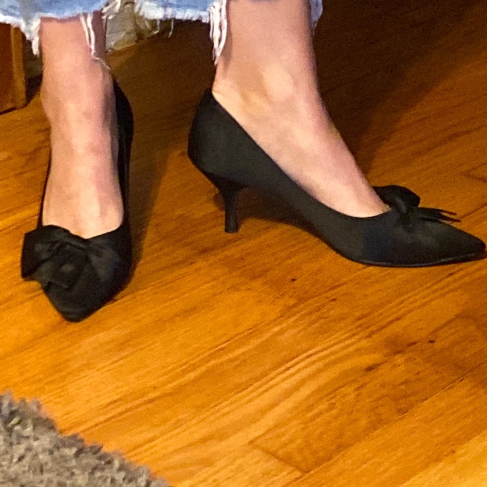Womens 8.5 black 3inch heel